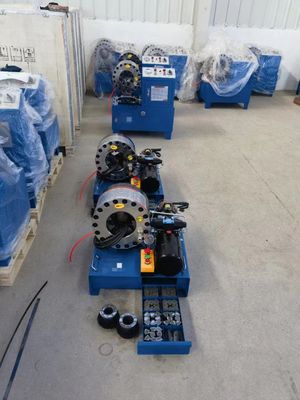 Giá tốt. Máy uốn ống thủy lực di động 12v 24v Máy uốn ống vòi 51mm với 10 bộ khuôn trực tuyến