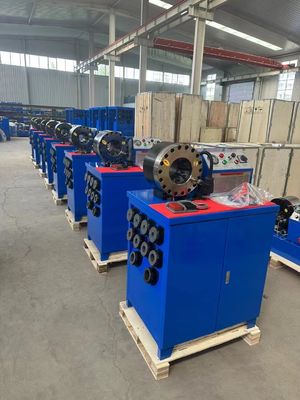200 PC / h Máy Crimping ống cao su Hiệu suất đáng tin cậy Với 600T lực Crimping
