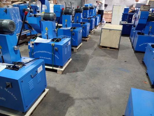 2 inch 6-51mm 4 lớp ống máy cắt ống cao su với điều khiển nút tiên tiến và thân thiện với người dùng