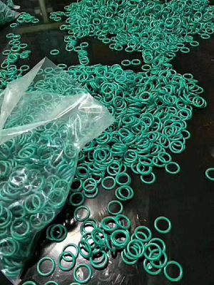 Vật liệu NBR/FKM/FFKM màu xanh lá cây cao su O vòng OEM/ODM nén nén với khả năng chống dầu tốt 16-30 N/mm Độ bền xé
