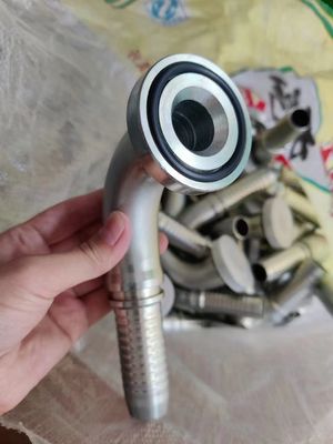 Giá tốt. Thép không gỉ tùy chỉnh Flange forklift tái sử dụng ống thủy lực phụ nữ nam ống thủy lực Ferrule phụ kiện trực tuyến