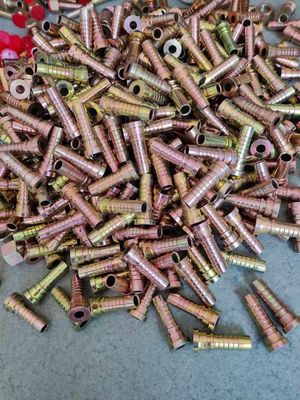 Giá tốt. Thép cacbon nguyên liệu thô xe nâng ống dẫn dầu tái sử dụng khớp ống dẫn thủy lực Phụng thùng ống dẫn thủy lực Phụng thùng ống dẫn thủy lực trực tuyến