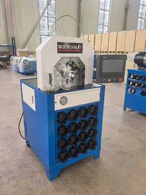 Giá tốt. 3 Inch Hydraulic Hose Crimping Machine với 300pcs / h hiệu quả làm việc 4KW động cơ sức mạnh và 1000T Crimping lực trực tuyến