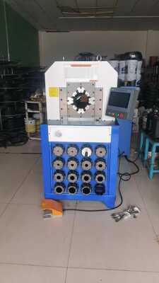 Giá tốt. 3 inch 15 Dies Hydraulic Hose Crimping Machine với 2800KN Crimping Force cho các ứng dụng áp suất cao trực tuyến