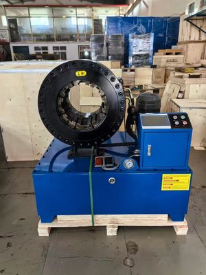 4 inch 16 Dies PLC Control System / CNC / Button Màu xanh từ 6-102mm Máy cắt ống cao su thủy lực Kích thước 850 * 530 * 980 mm