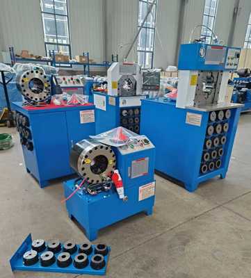 Máy uốn ống thủy lực DX68 với áp suất bơm dầu 315 Bar, tùy chọn điện áp 220v/240v/380v/415v và 10 bộ khuôn