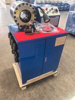 600T Crimping Force Rubber Hose Crimping Machine với phạm vi 6-51mm và 10 Dies có thể đổi