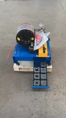 Máy uốn ống thủ công 2 inch màu xanh hiệu suất cao 600T 0 điện áp với phạm vi uốn 6-51mm và 10 khuôn có thể thay thế cho các ứng dụng thủy lực