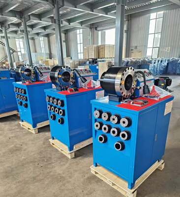 Giá tốt. 2 inch 600T 31,5Mpa Máy cắt ống cao su Mô hình cao hơn Màu xanh dương 3kw Motor Button Control Systerm 220v / 240v / 380v / 415v Voltage Với 6-51mm Crimping Range Và 10 Dies có thể đổi trực tuyến